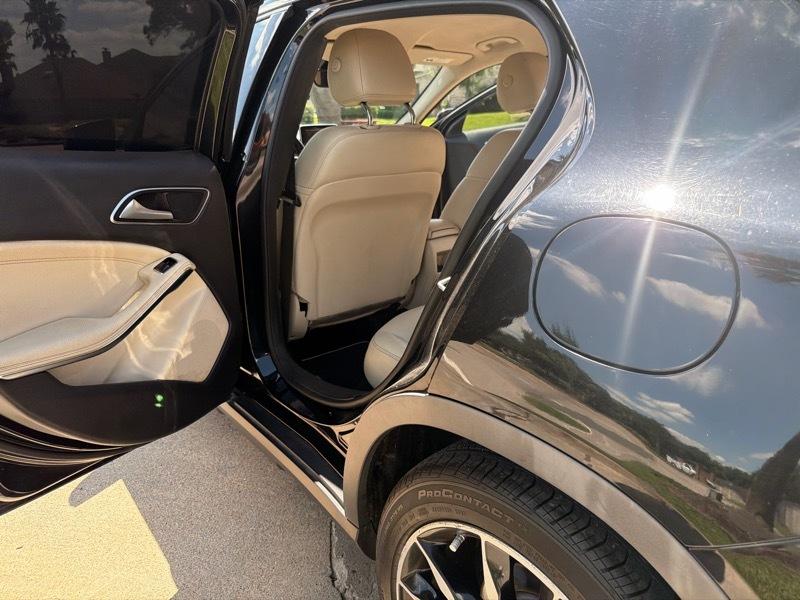 Mercedes-Benz GLA-Class GLA250 4MATIC 2015