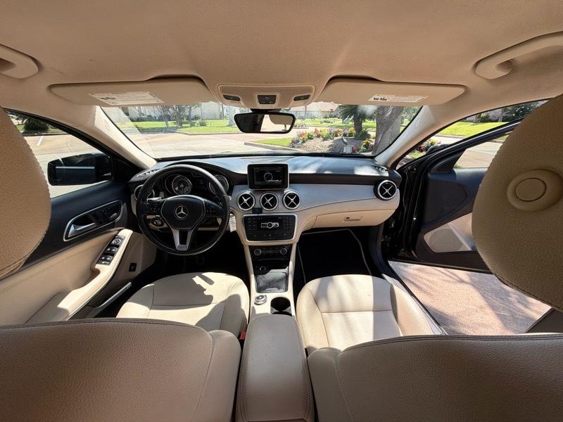 Mercedes-Benz GLA-Class GLA250 4MATIC 2015
