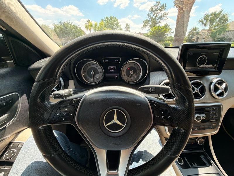 Mercedes-Benz GLA-Class GLA250 4MATIC 2015