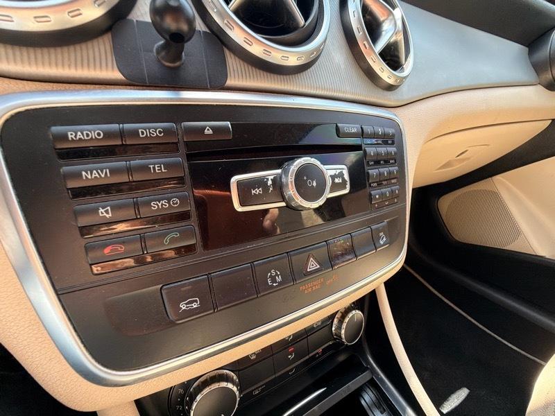 Mercedes-Benz GLA-Class GLA250 4MATIC 2015