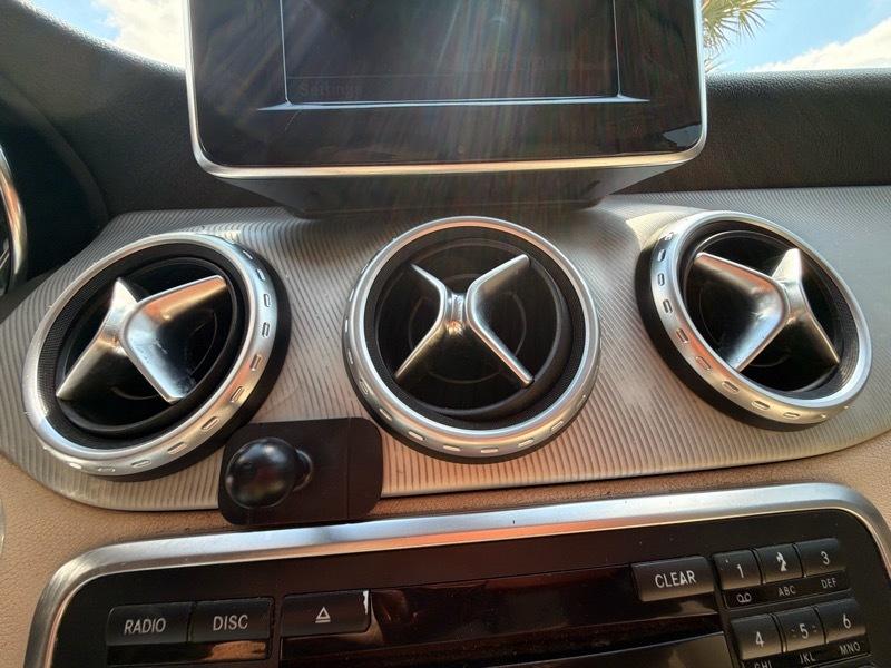 Mercedes-Benz GLA-Class GLA250 4MATIC 2015