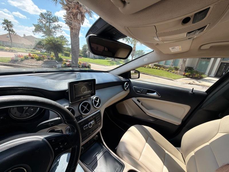 Mercedes-Benz GLA-Class GLA250 4MATIC 2015