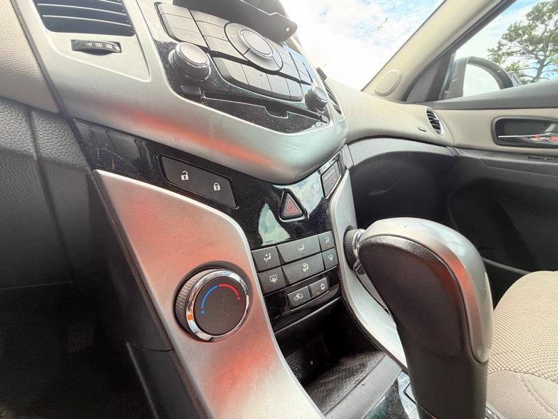 Chevrolet Cruze 1LT Auto 2013