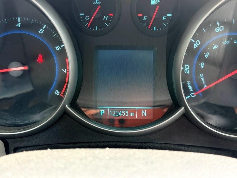 Chevrolet Cruze 1LT Auto 2013