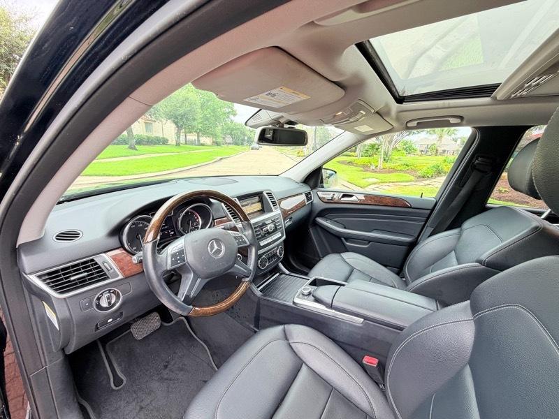 Mercedes-Benz M-Class ML350 4MATIC 2012