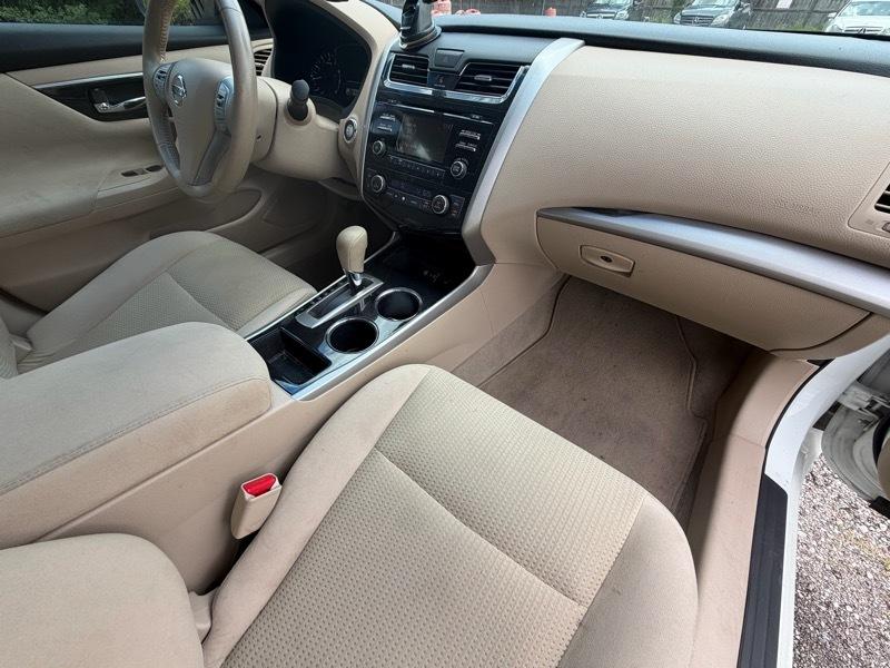 Nissan Altima 2.5 SL 2014
