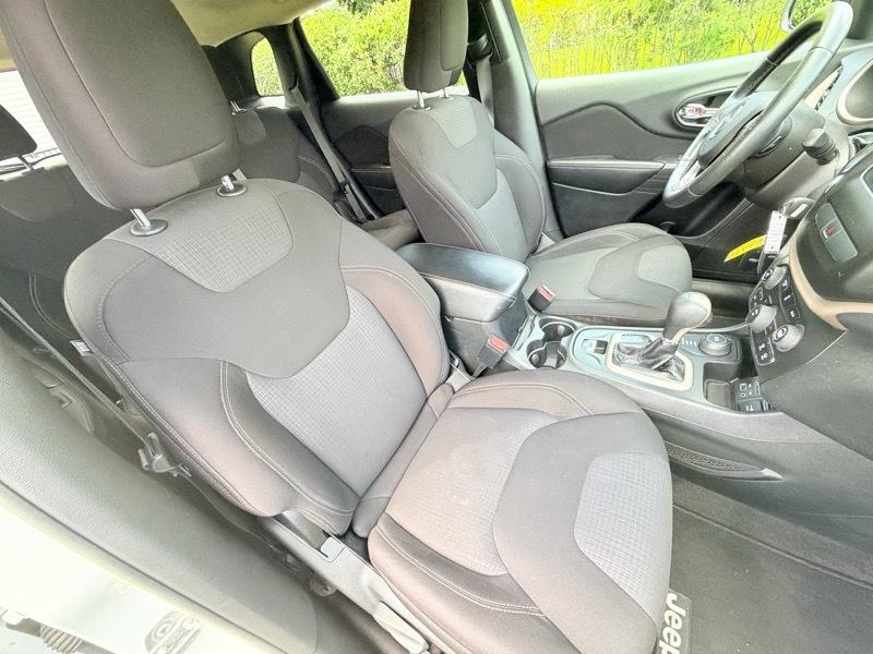 Jeep Cherokee Latitude 4WD 2015