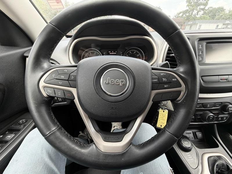 Jeep Cherokee Latitude 4WD 2015