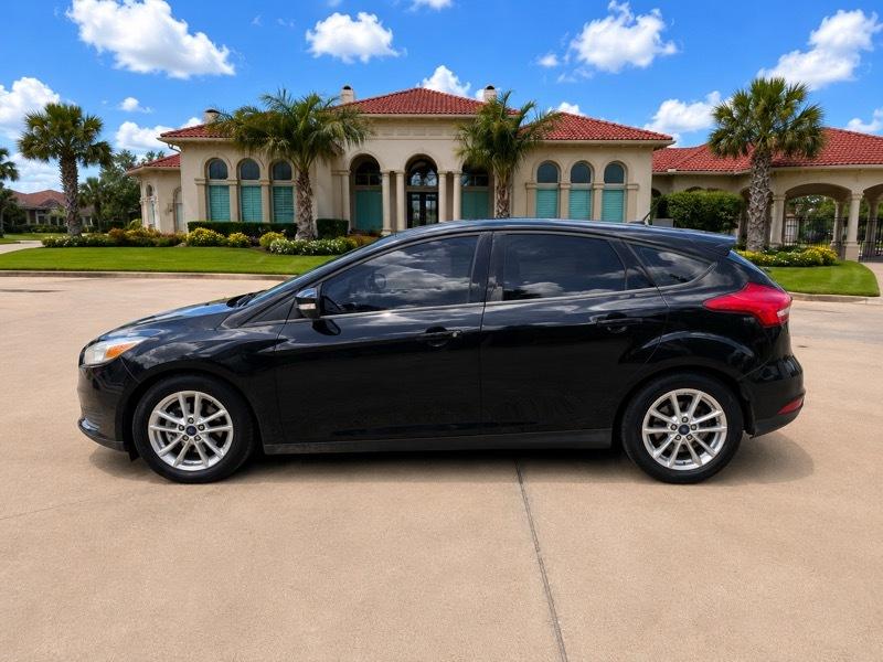 Ford Focus SE Hatch 2016