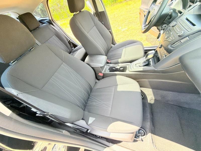 Ford Focus SE Hatch 2016