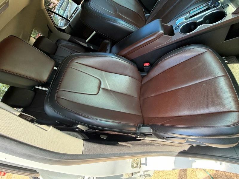 Chevrolet Equinox LTZ 2WD 2011
