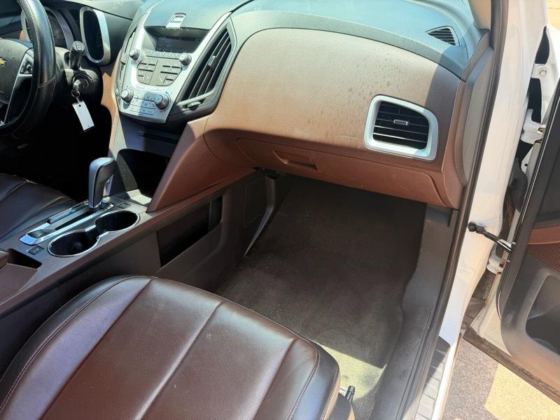 Chevrolet Equinox LTZ 2WD 2011