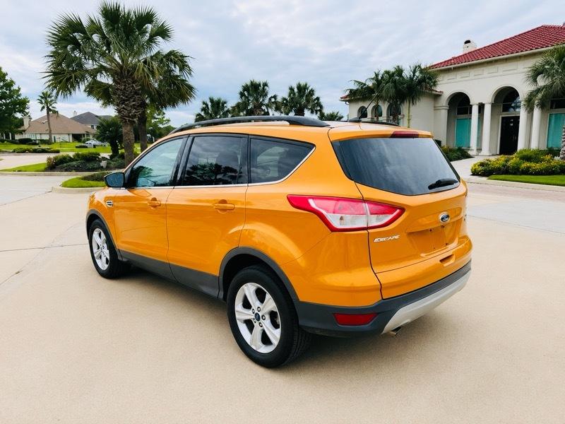 Ford Escape SE FWD 2016