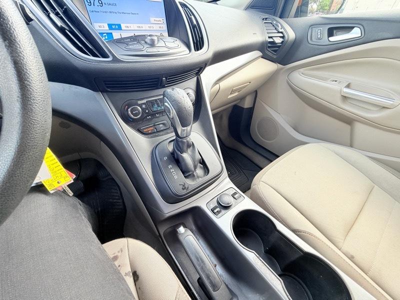 Ford Escape SE FWD 2016