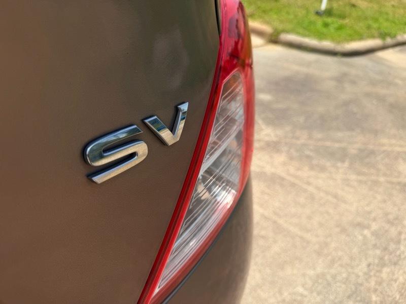 Nissan Versa 1.6 S Plus 2014