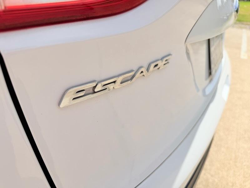 Ford Escape SE 4WD 2016