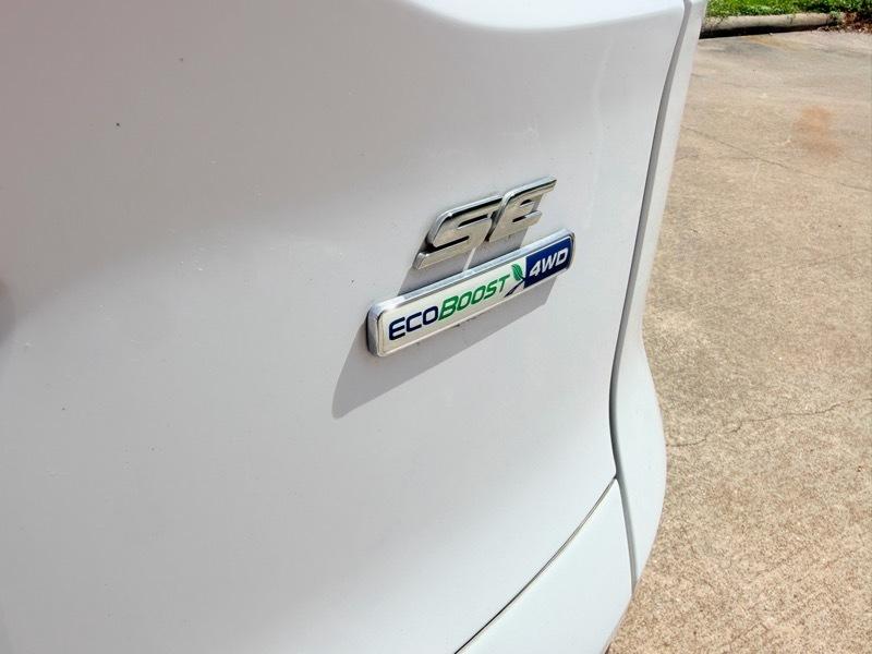 Ford Escape SE 4WD 2016