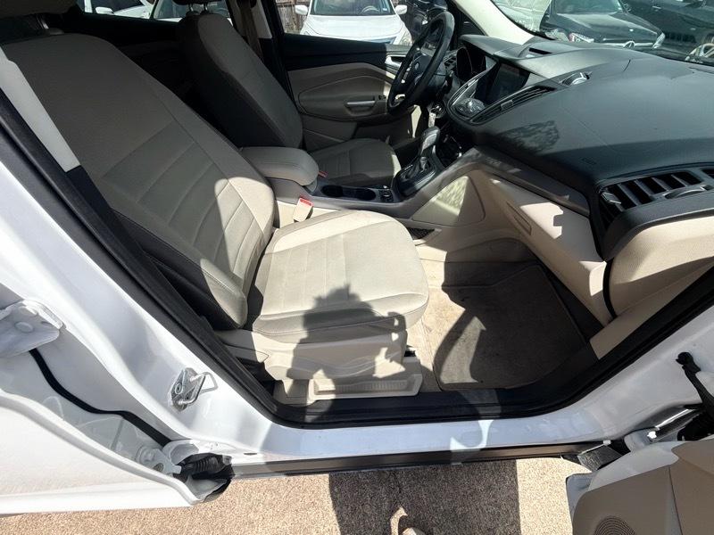 Ford Escape SE 4WD 2016