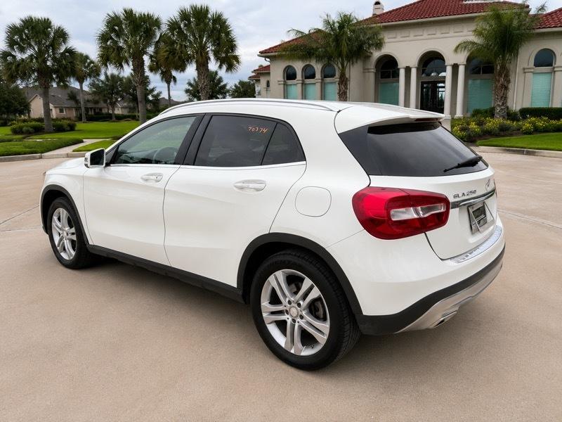 Mercedes-Benz GLA-Class GLA250 4MATIC 2015