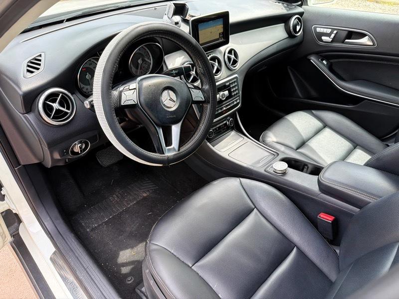 Mercedes-Benz GLA-Class GLA250 4MATIC 2015