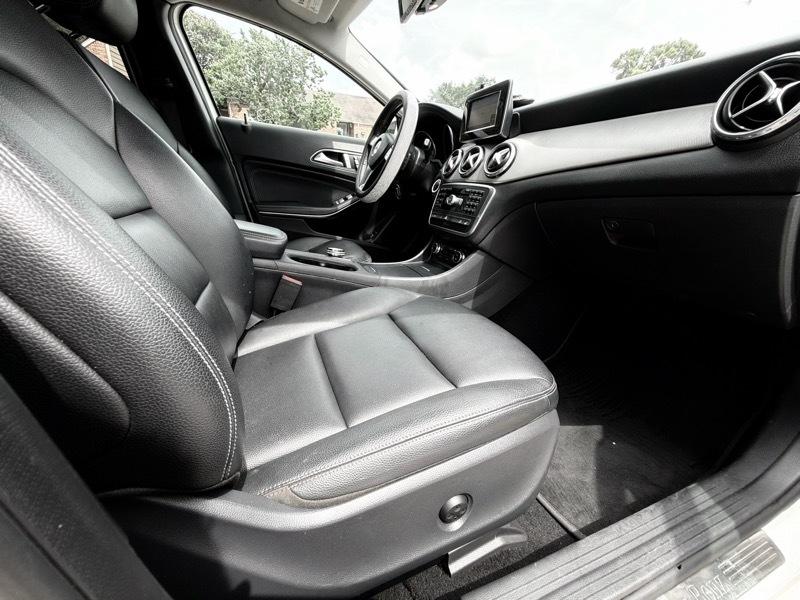 Mercedes-Benz GLA-Class GLA250 4MATIC 2015