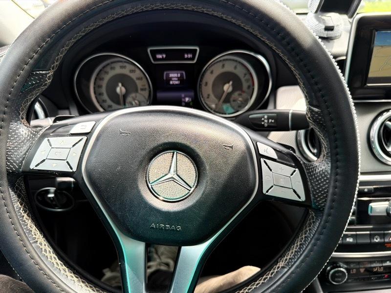 Mercedes-Benz GLA-Class GLA250 4MATIC 2015