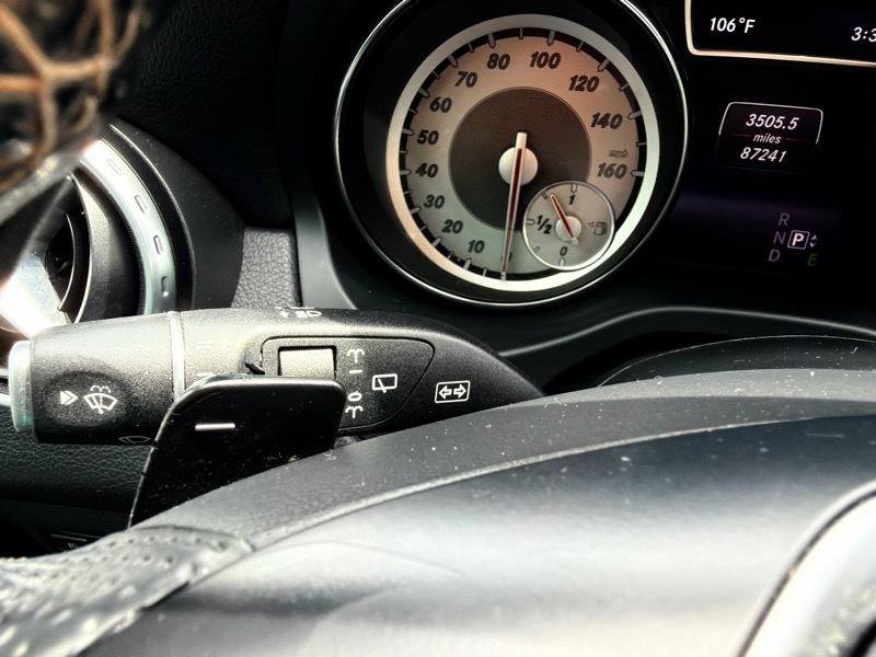 Mercedes-Benz GLA-Class GLA250 4MATIC 2015
