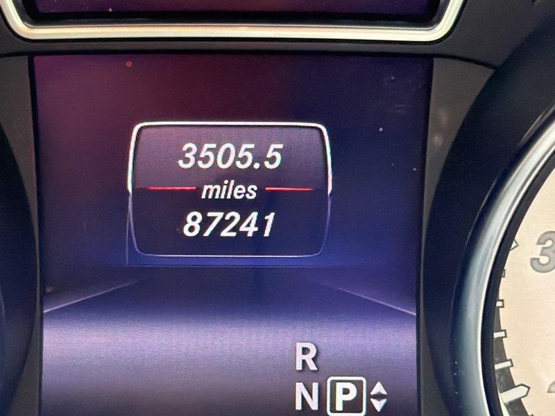Mercedes-Benz GLA-Class GLA250 4MATIC 2015
