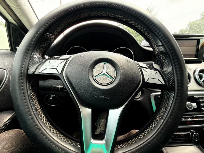 Mercedes-Benz GLA-Class GLA250 4MATIC 2015