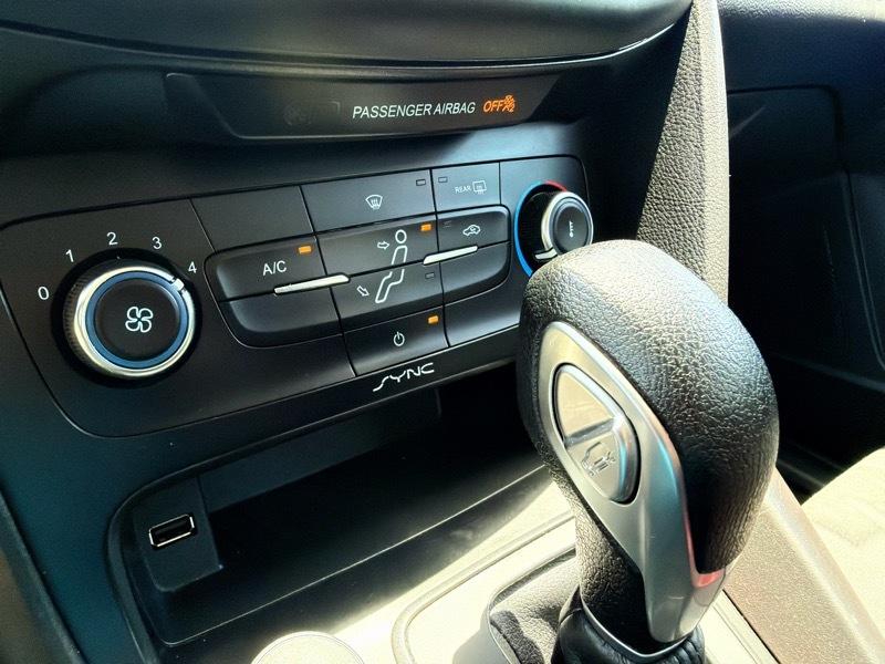 Ford Focus S Sedan 2018