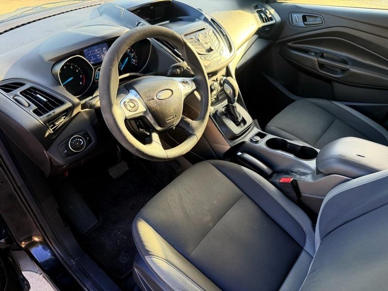 Ford Escape S FWD 2015