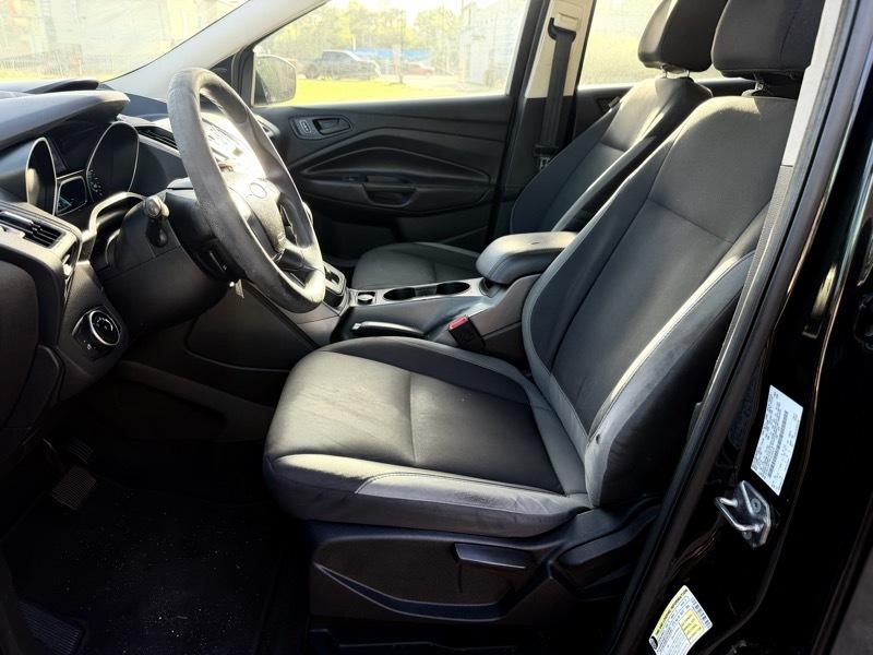 Ford Escape S FWD 2015