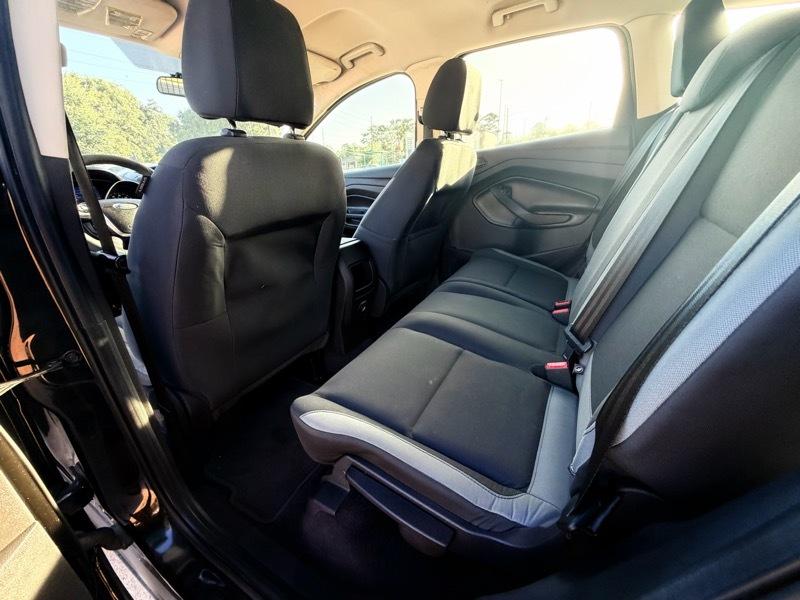 Ford Escape S FWD 2015
