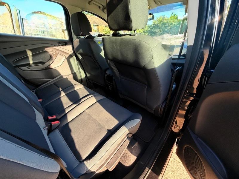Ford Escape S FWD 2015