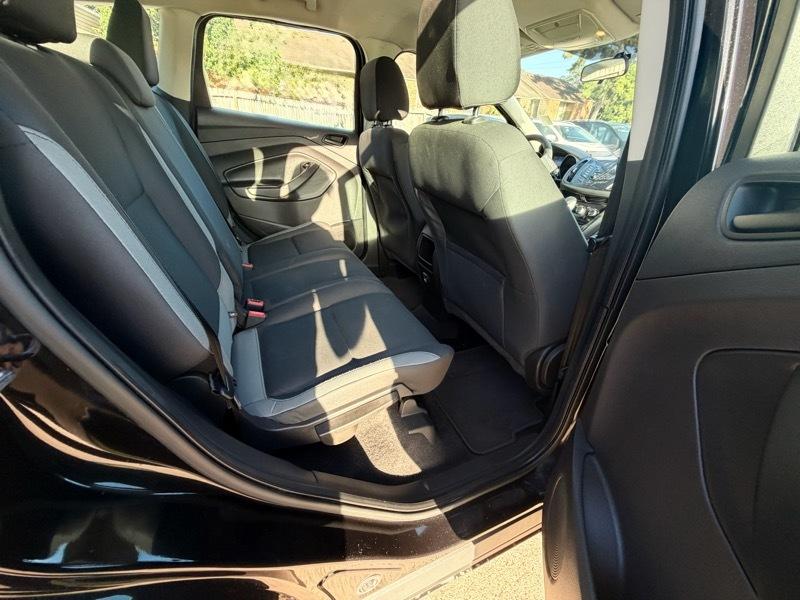 Ford Escape S FWD 2015