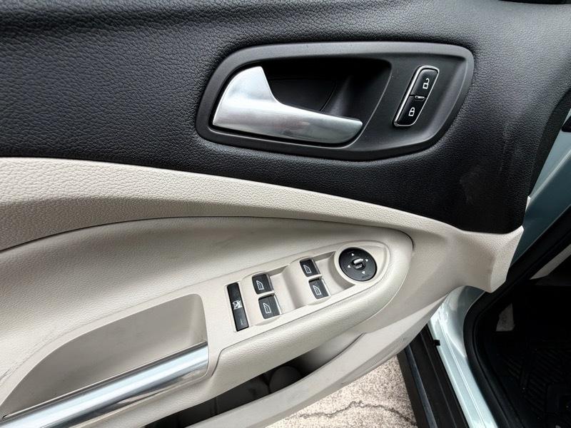 Ford C-Max Hybrid  2014