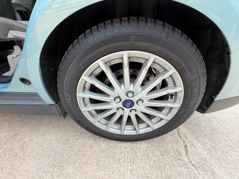 Ford C-Max Hybrid  2014