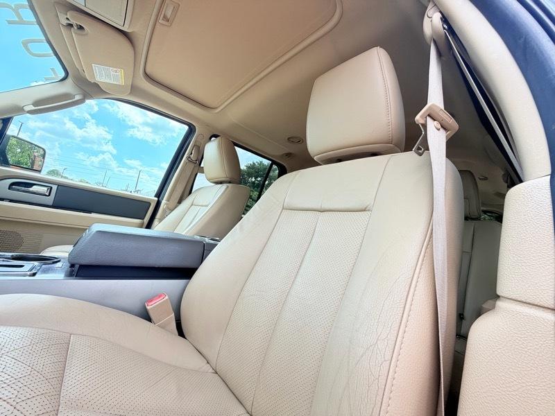 Ford Expedition EL XLT 2014