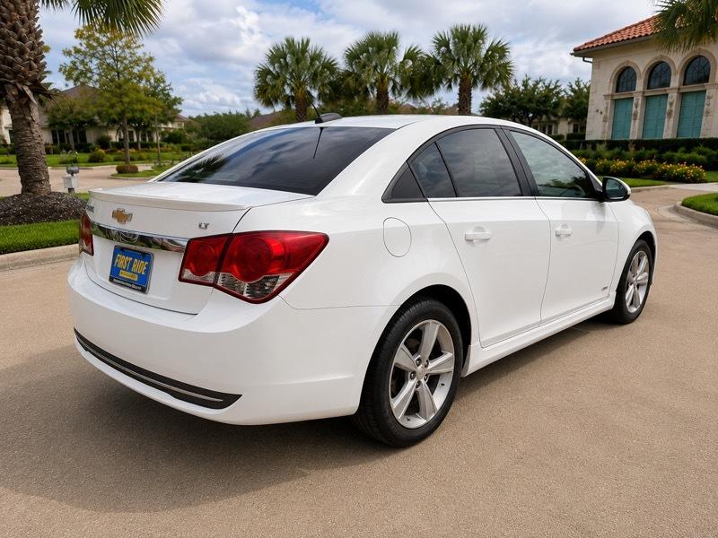 Chevrolet Cruze 2LT Auto 2015