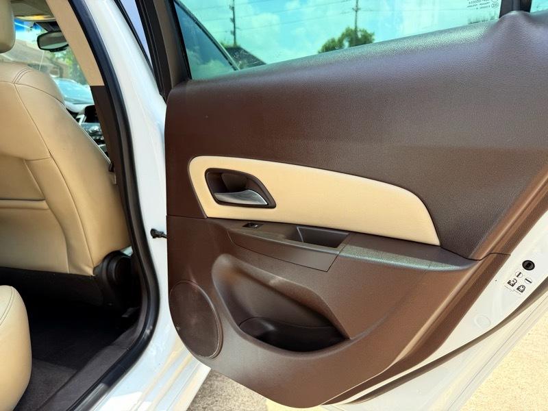 Chevrolet Cruze 2LT Auto 2015