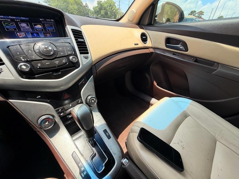 Chevrolet Cruze 2LT Auto 2015