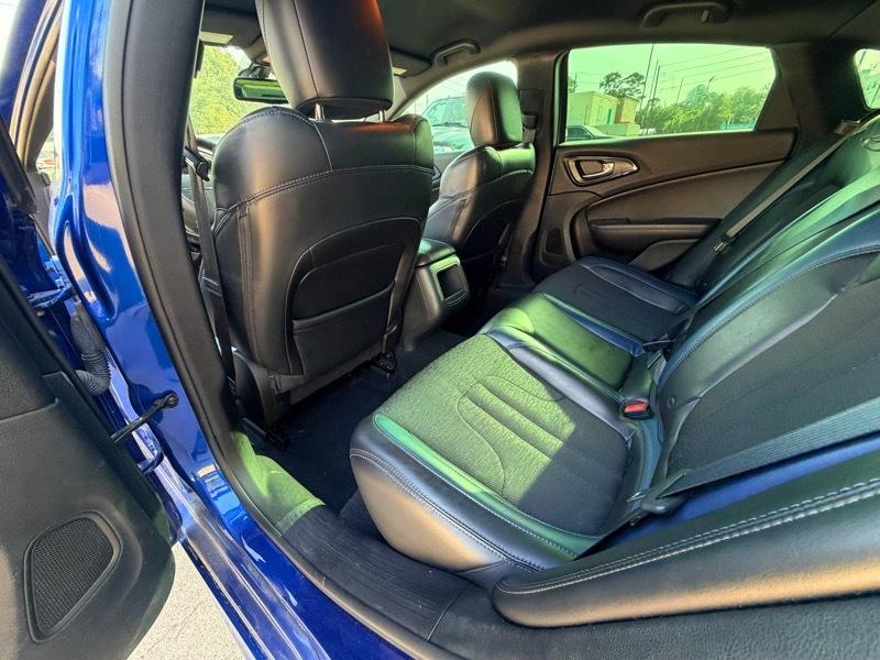 Chrysler 200 S 2015