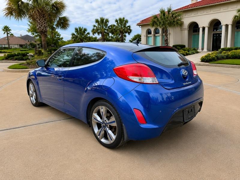 Hyundai Veloster  2016
