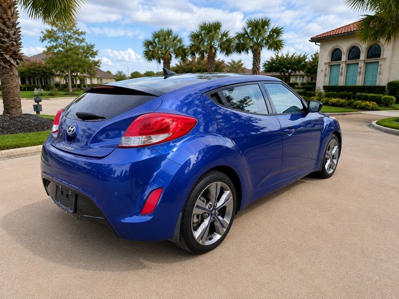 Hyundai Veloster  2016