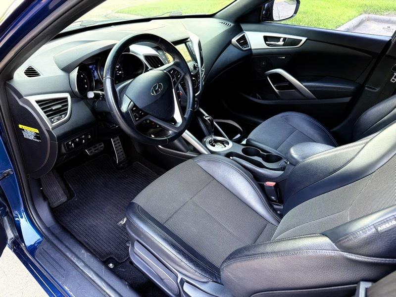Hyundai Veloster  2016