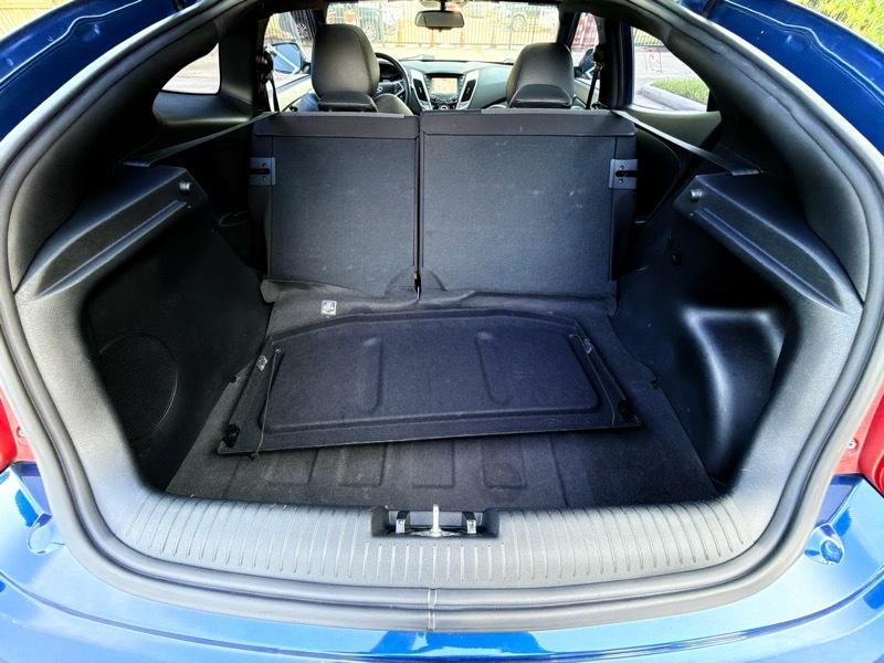 Hyundai Veloster  2016