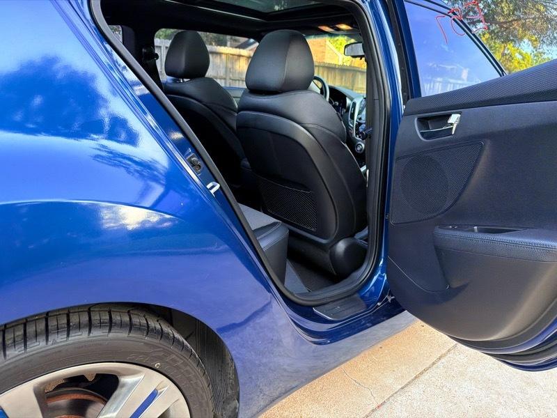Hyundai Veloster  2016