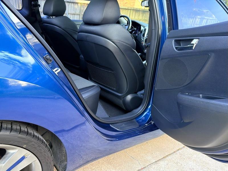Hyundai Veloster  2016