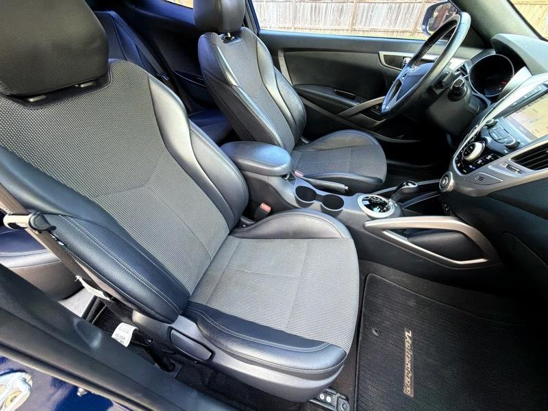 Hyundai Veloster  2016