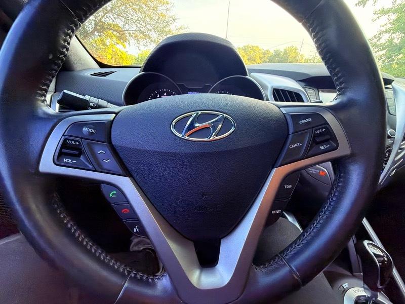 Hyundai Veloster  2016
